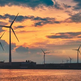 CAES ed èNostra, un'alleanza di valore, un gesto politico di cura verso il Pianeta e le generazioni future