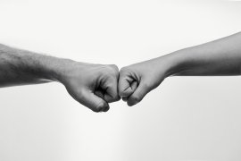 Siamo bene comune - Viaggio nel nostro bilancio sociale: valori condivisi e relazioni durature, la scelta dei fornitori di CAES